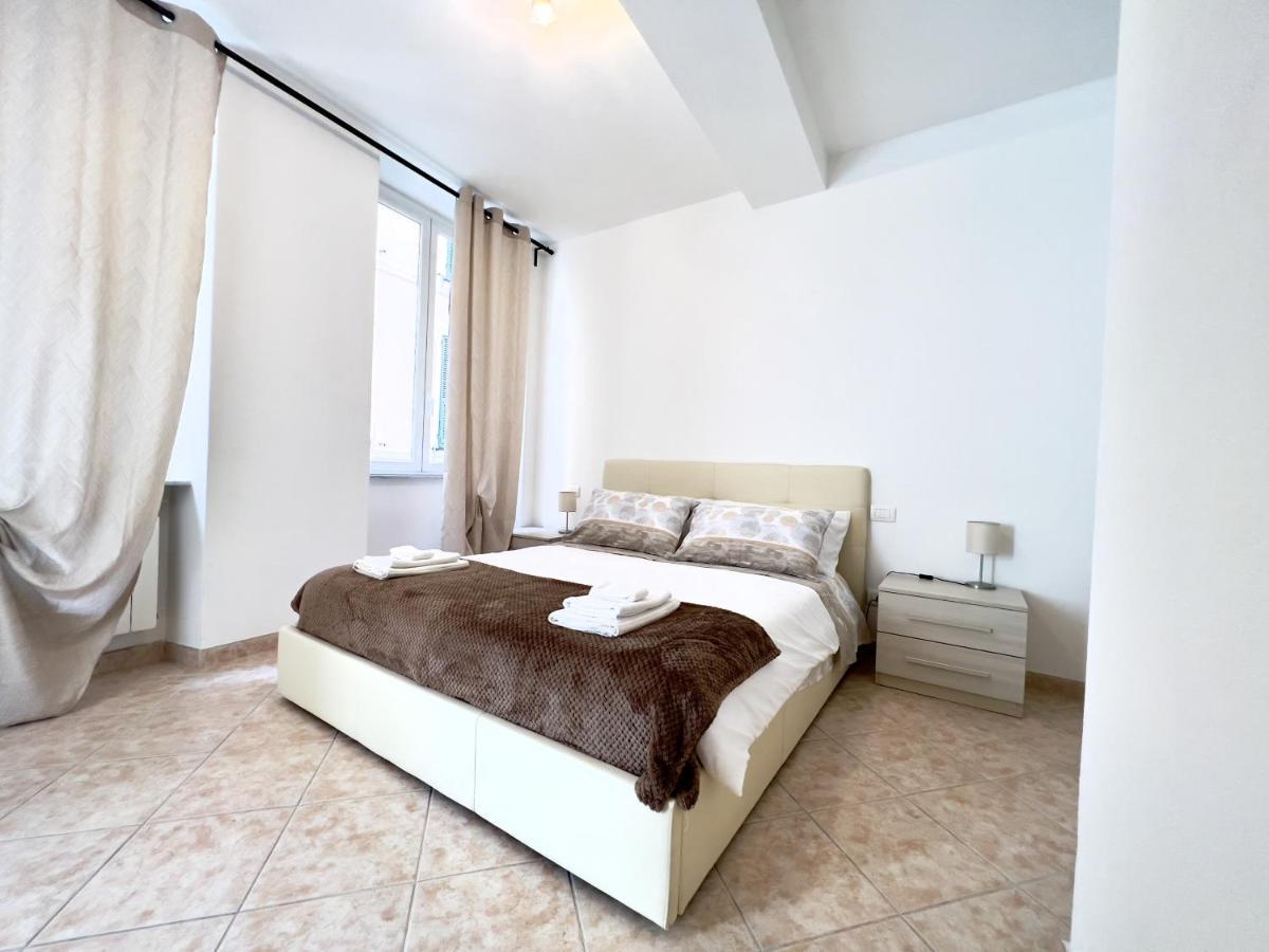 Ferienwohnung Casa Nandina In Centro Rapallo Exterior foto